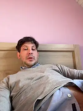 Snapshot of Taxidriver1988 chatting on 02-03-25, 01:19 Taxidriver1988 online show from 02-03-25, 01:19