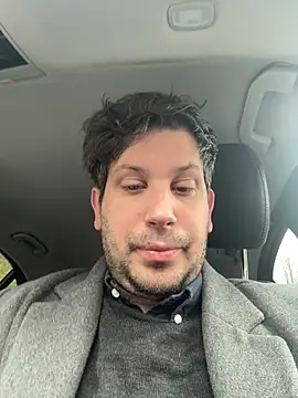 Snapshot of Taxidriver1988 chatting on 02-27-25, 12:13 Taxidriver1988 online show from 02-27-25, 12:13