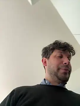 Snapshot of Taxidriver1988 chatting on 02-28-25, 09:04 Taxidriver1988 online show from 02-28-25, 09:04