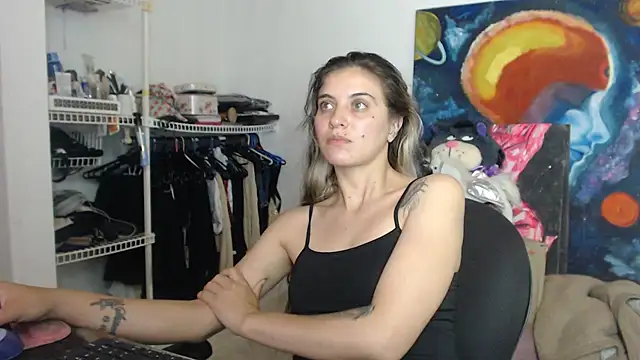 mariecam420 online show from 10-24-25, 05:26