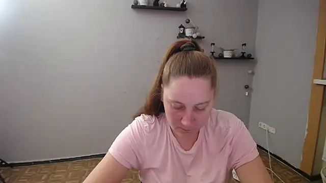 JosieJun  online show from 09-27-25, 07:30