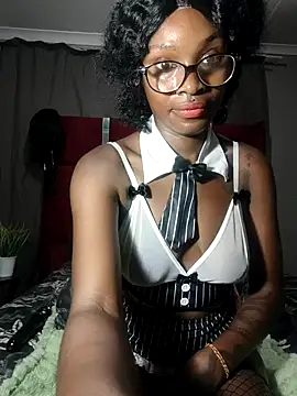 Snapshot of HoneyDropsX chatting on 03-02-25, 05:14 HoneyDropsX online show from 03-02-25, 05:14