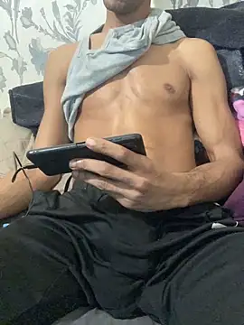 Kize69 online show from 02-14-25, 05:36