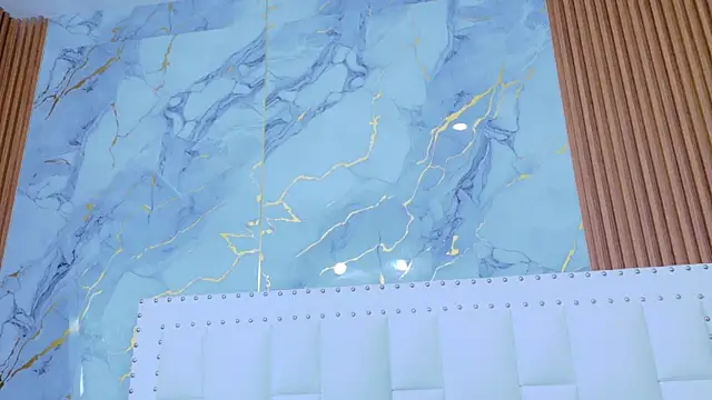 Snapshot of IrresistibleMilf chatting on 11-21-25, 12:26 IrresistibleMilf online show from 11-21-25, 12:26