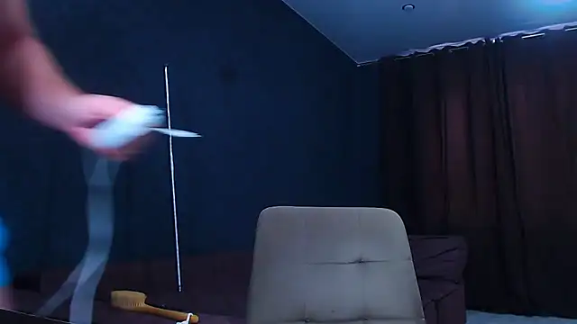 Snapshot of muscularjohnforuX chatting on 09-22-25, 08:27 muscularjohnforuX online show from 09-22-25, 08:27