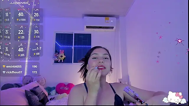 Snapshot of MollyG18 chatting on 02-23-25, 05:34 MollyG18 online show from 02-23-25, 05:34