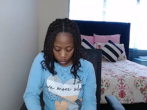 QUEENMANDYY online show from 05-21-26, 06:31