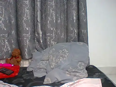 Pink pussy - online show from 09-28-25, 11:15