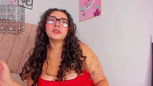 Snapshot of sweet_p_ chatting on 10-06-25, 05:32 sweet p  online show from 10-06-25, 05:32