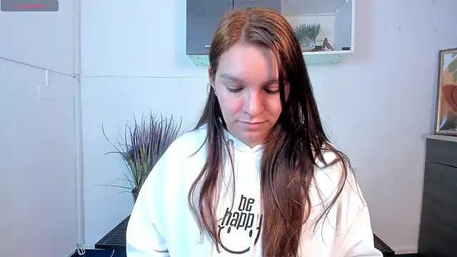 miataylorr1 online show from 12-06-24, 12:27