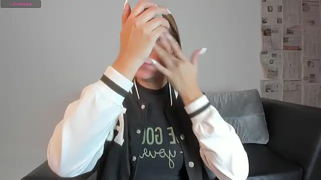 miataylorr1 online show from 12-11-24, 11:30