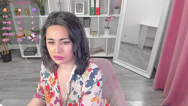 EmaBrownie online show from 02-03-25, 05:46