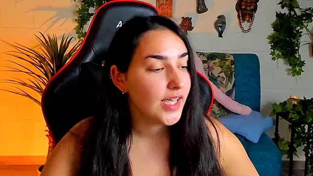 CeceliaJohnson online show from 01-29-25, 02:10