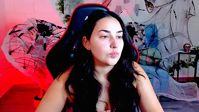 Snapshot of CeceliaJohnson chatting on 10-30-25, 08:16 CeceliaJohnson online show from 10-30-25, 08:16