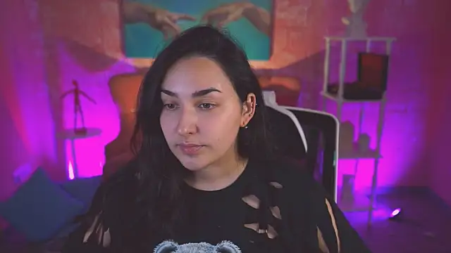 Snapshot of CeceliaJohnson chatting on 11-05-25, 08:03 CeceliaJohnson online show from 11-05-25, 08:03