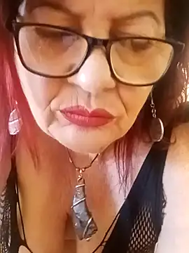 Snapshot of CALDA-AKIRA chatting on 02-17-25, 10:29 CALDA-AKIRA online show from 02-17-25, 10:29