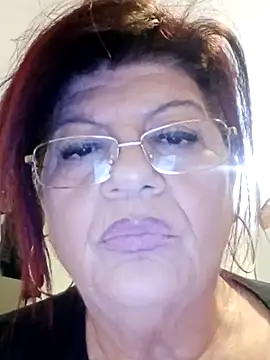 Snapshot of CALDA-AKIRA chatting on 11-05-25, 05:35 CALDA-AKIRA online show from 11-05-25, 05:35