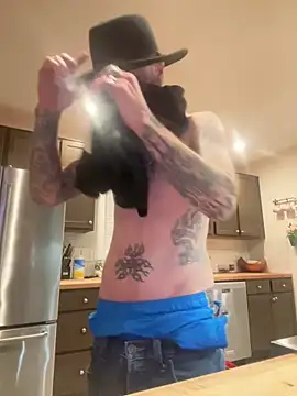 Mackwood89 online show from 01-06-26, 08:51