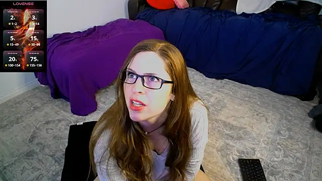 Scarlett Gushes online show from 11-27-25, 05:09