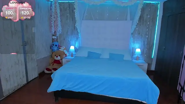 floryn susana online show from 04-12-26, 08:36