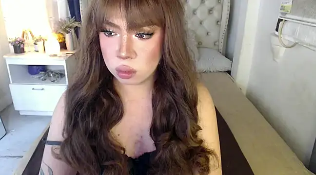 RebecaNextToYou online show from 01-22-25, 05:28