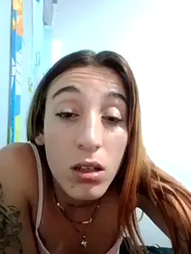 Snapshot of andreahhill chatting on 11-19-25, 02:50 andreahhill online show from 11-19-25, 02:50