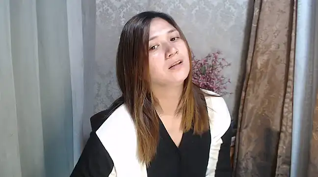 MS Isabella Snow92 online show from 02-20-25, 11:32