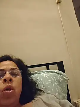 Susannemilf online show from 03-17-26, 02:05