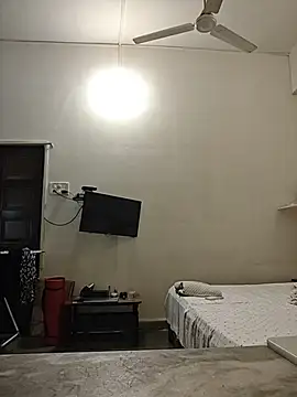 Susannemilf online show from 03-21-26, 06:07