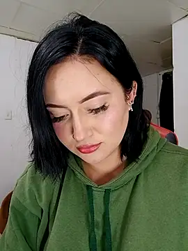 Snapshot of mia_anyeli chatting on 03-20-25, 02:10 mia anyeli online show from 03-20-25, 02:10