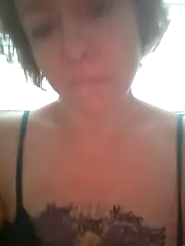 julimonroe online show from 04-25-26, 12:19