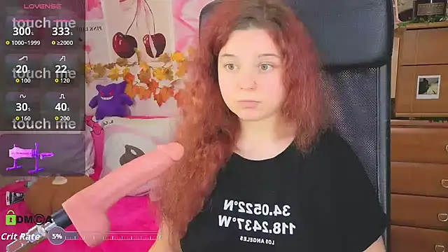 StellaMilla online show from 10-26-25, 10:25