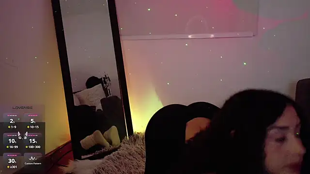 Snapshot of Lia_Tinez chatting on 10-08-25, 11:35 Lia Tinez online show from 10-08-25, 11:35