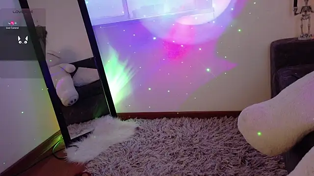 Snapshot of Lia_Tinez chatting on 10-11-25, 10:41 Lia Tinez online show from 10-11-25, 10:41