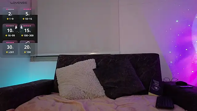 Snapshot of Lia_Tinez chatting on 10-29-25, 11:06 Lia Tinez online show from 10-29-25, 11:06