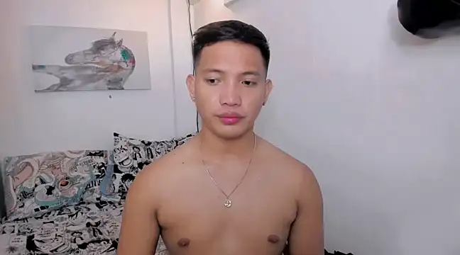 Snapshot of xSebastian19 chatting on 02-27-25, 10:04 xSebastian19 online show from 02-27-25, 10:04