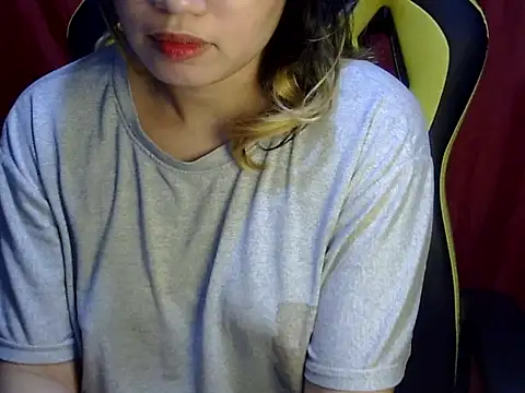 Snapshot of ___zurIII09_ chatting on 03-21-25, 10:39 zurIII09 online show from 03-21-25, 10:39