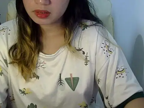 Snapshot of ___zurIII09_ chatting on 10-04-25, 07:28 zurIII09 online show from 10-04-25, 07:28