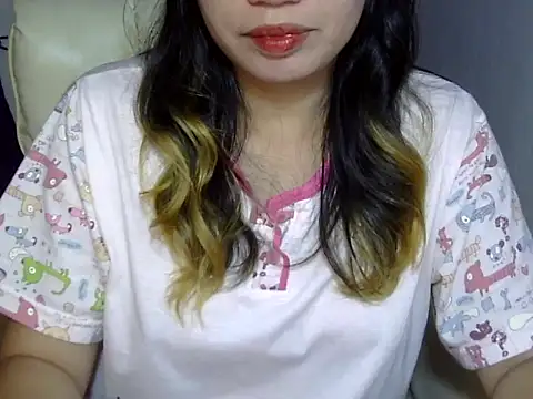 Snapshot of ___zurIII09_ chatting on 10-09-25, 08:45 zurIII09 online show from 10-09-25, 08:45