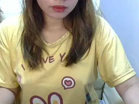 Snapshot of ___zurIII09_ chatting on 10-25-25, 06:57 zurIII09 online show from 10-25-25, 06:57