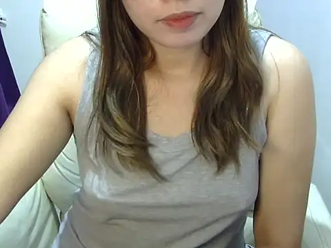 Snapshot of ___zurIII09_ chatting on 10-26-25, 12:44 zurIII09 online show from 10-26-25, 12:44