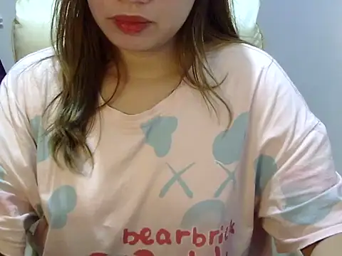 Snapshot of ___zurIII09_ chatting on 11-14-25, 09:52 zurIII09 online show from 11-14-25, 09:52