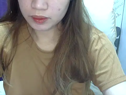    zurIII09  online show from 05-16-26, 07:45