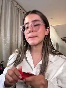 Stormiie777 online show from 03-05-26, 01:34