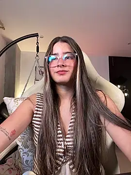 Stormiie777 online show from 03-06-26, 02:08