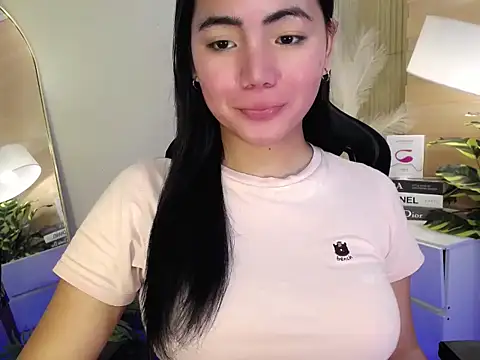 Snapshot of Martha_pookerxxx chatting on 02-04-25, 07:55 Martha pookerxxx online show from 02-04-25, 07:55