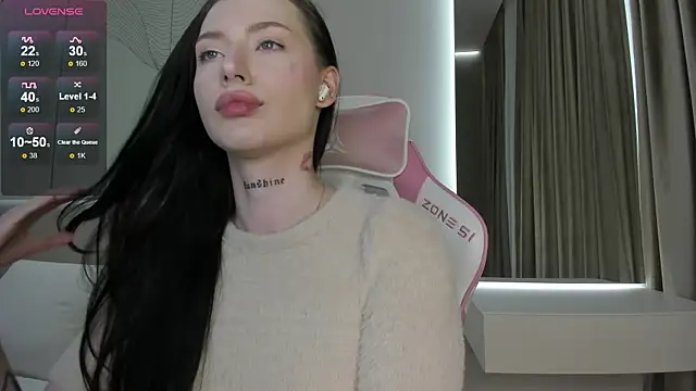 JenniferQueen11 online show from 05-28-26, 03:31