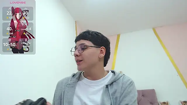 Snapshot of bad_giirl_ chatting on 11-28-25, 06:10 bad giirl online show from 11-28-25, 06:10