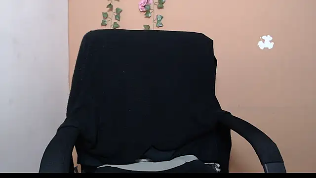 Hellensextits online show from 12-07-24, 09:39