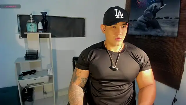 Colton Massif online show from 12-30-24, 01:37